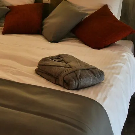 Den Bustel